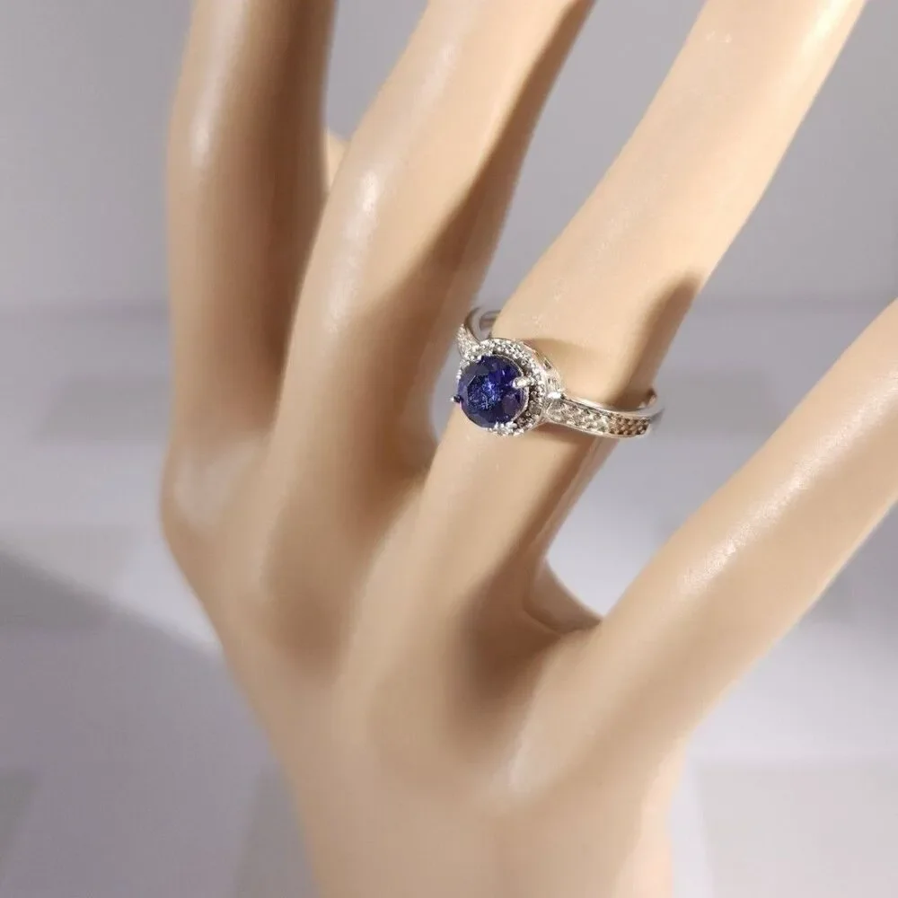 Tanzanite 1.4 Carats Ring Sterling Silver Size 7